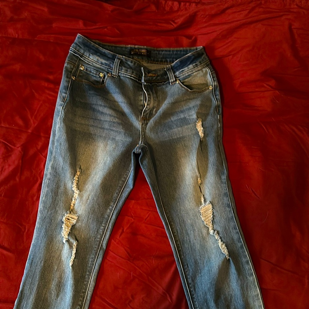 WOMEN’S. Ripped Jeans. Gigi Allure. Skinny. Mid Hi-Rise.Blue.